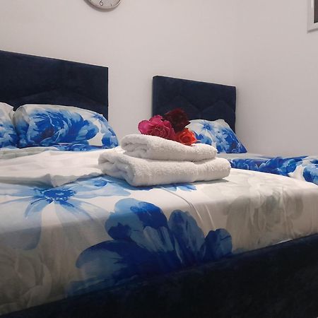 קסאמיל Apartments Denis מראה חיצוני תמונה