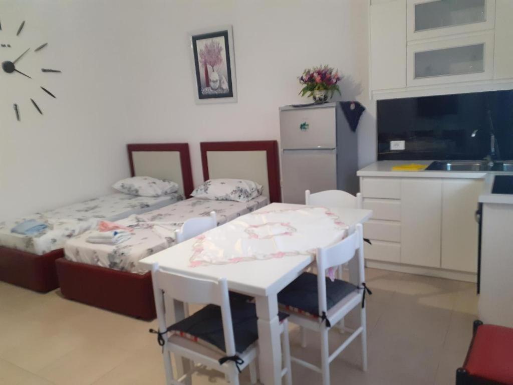 קסאמיל Apartments Denis מראה חיצוני תמונה