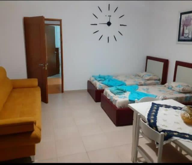 קסאמיל Apartments Denis מראה חיצוני תמונה