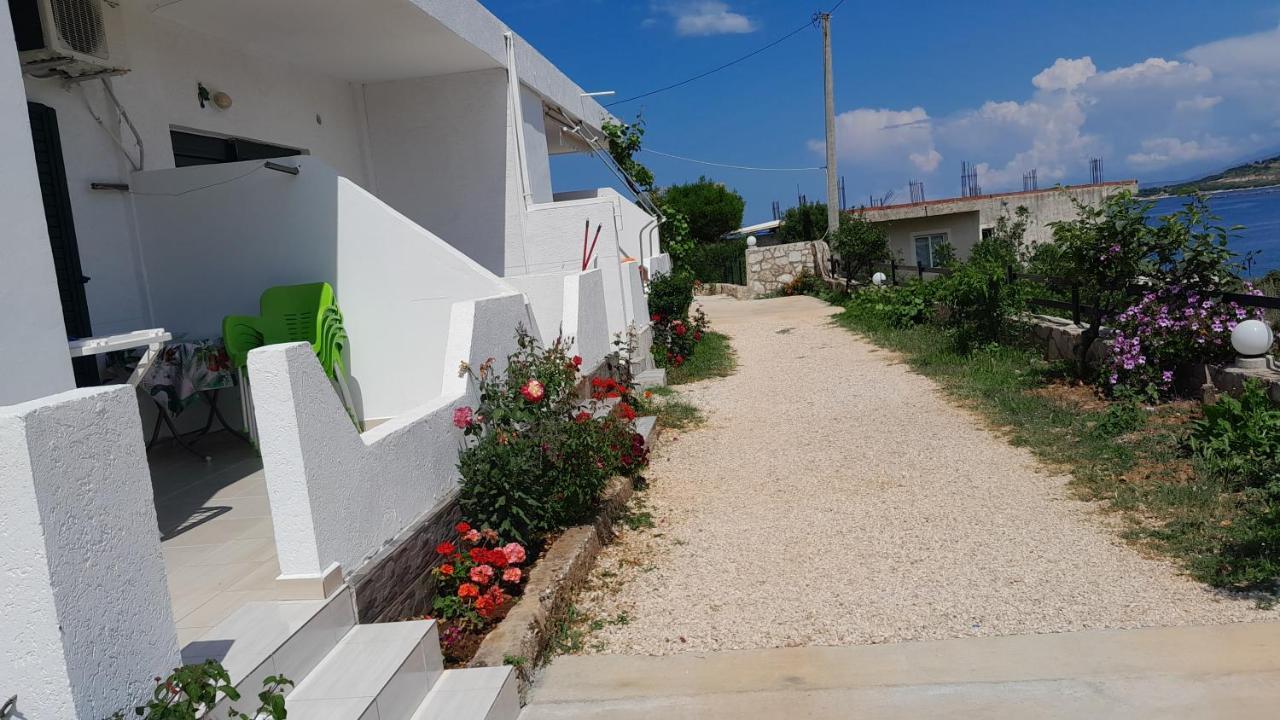 קסאמיל Apartments Denis מראה חיצוני תמונה